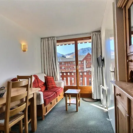 Appartement Renove Pour 4 Au Pied Des Pistes Avec Balcon - Fr-1-455-127 *