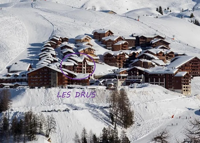 Renove Pour 4 Au Pied Des Pistes Avec Balcon - Fr-1-455-127 Appartement